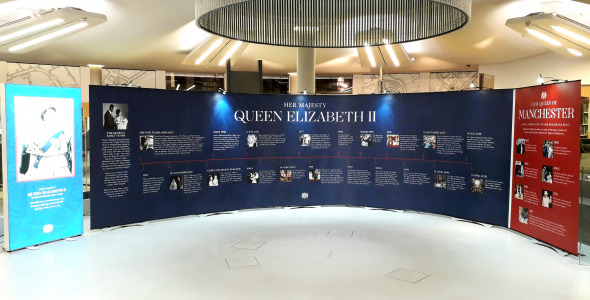 Photo of Queen Elizabeth II and Manchester Exhibition